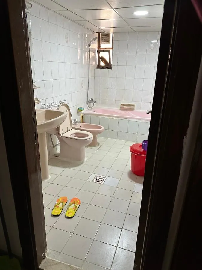 Only Male Gender Royal Luxury Partition Small Room 阿布扎比 0*,  阿拉伯联合酋长国